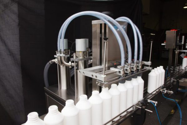 Automatic Linear Liquid Filling Machines