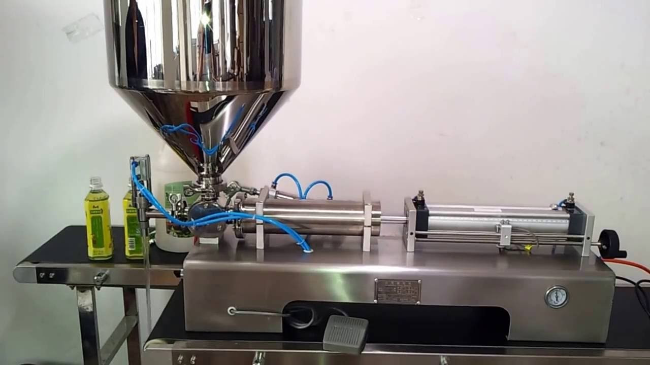 Pneumatic liquid filler