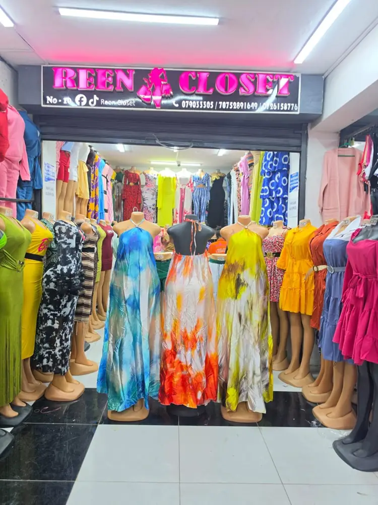 Tie-Dye Halter Maxi Dress