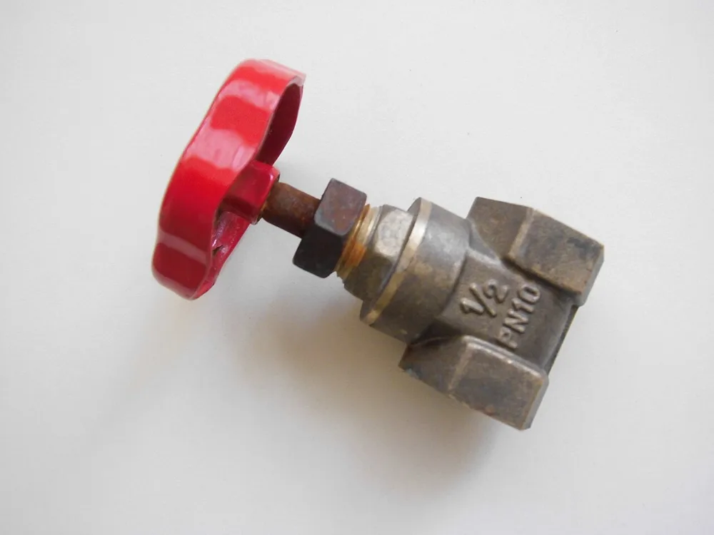 Angle Valve
