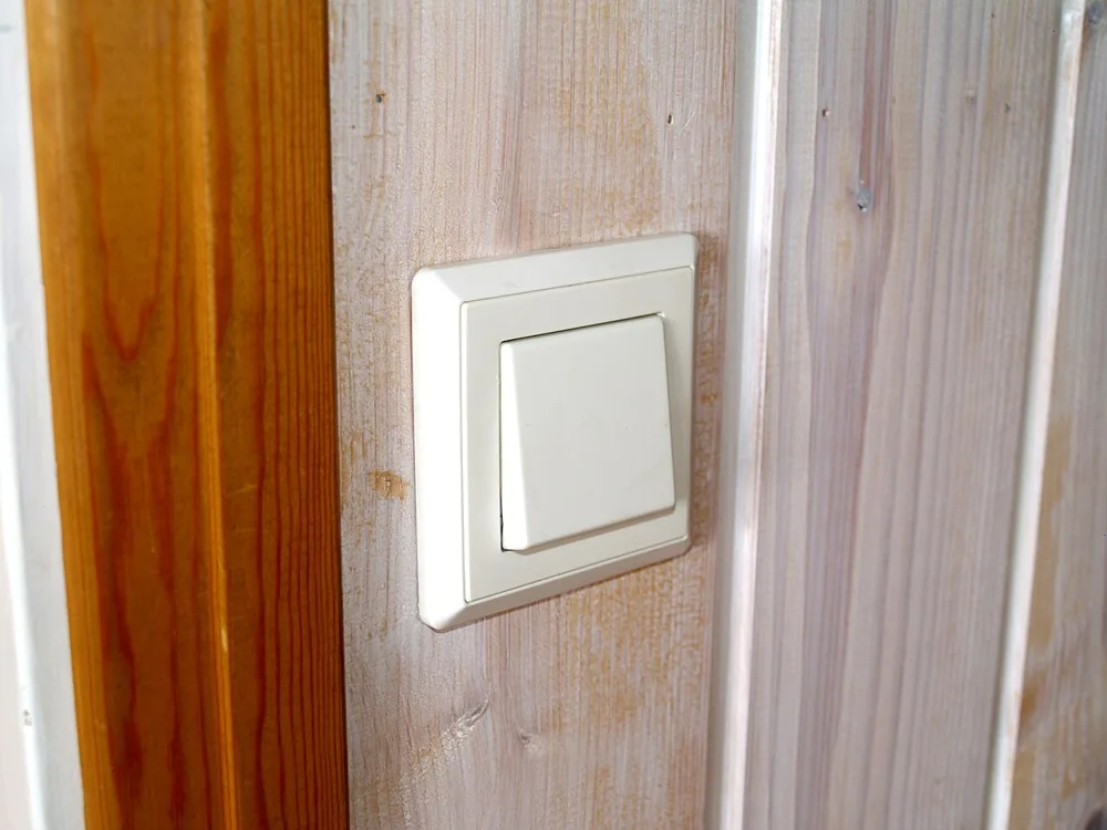 Single Switch (Linier)